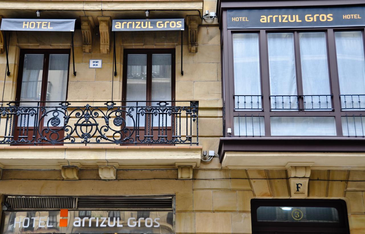 Hotel & Suites Arrizul Gros San Sebastián Exterior photo