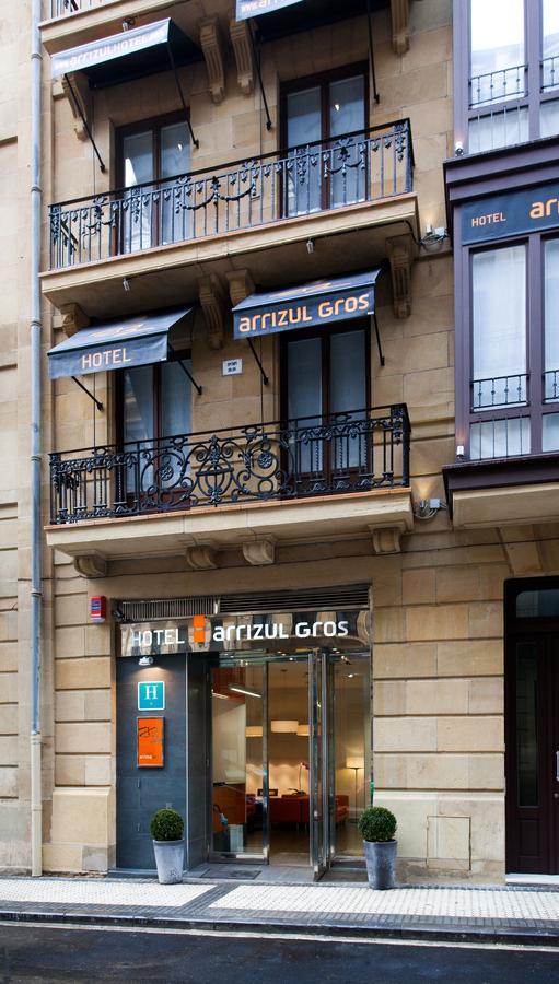 Hotel & Suites Arrizul Gros San Sebastián Exterior photo